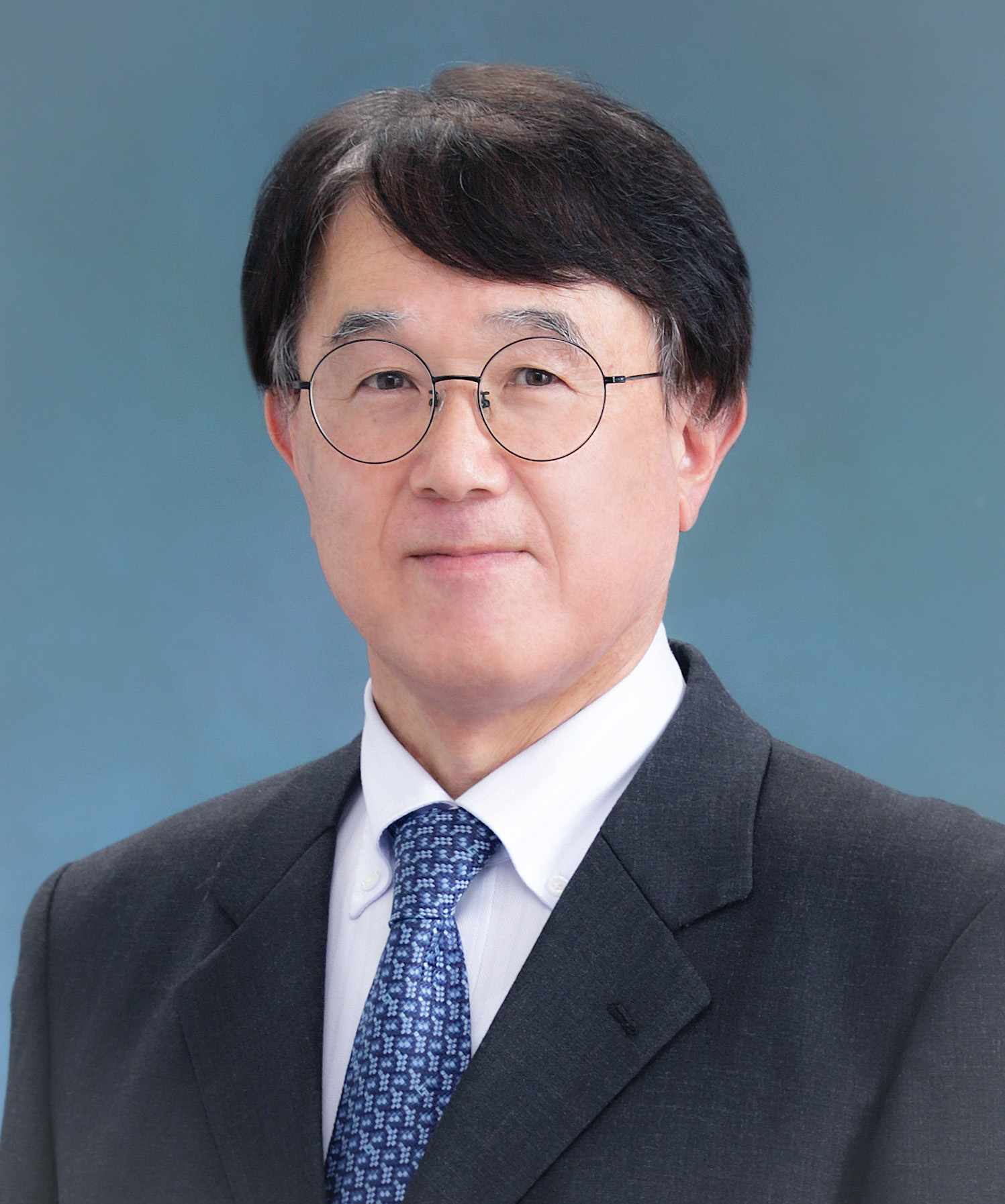 写真:奈良女子大学長 高田 将志